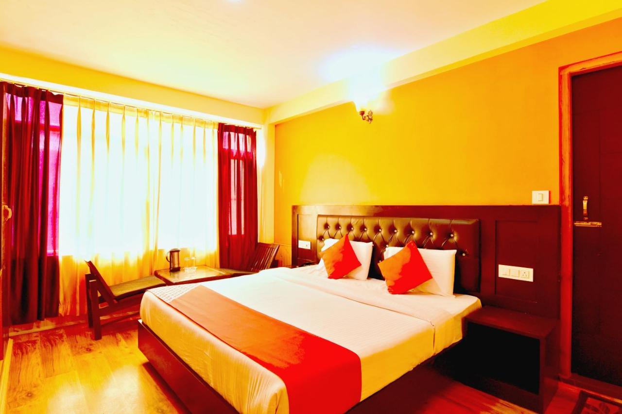 Oyo Flagship 27062 Hotel Green View Manāli Esterno foto