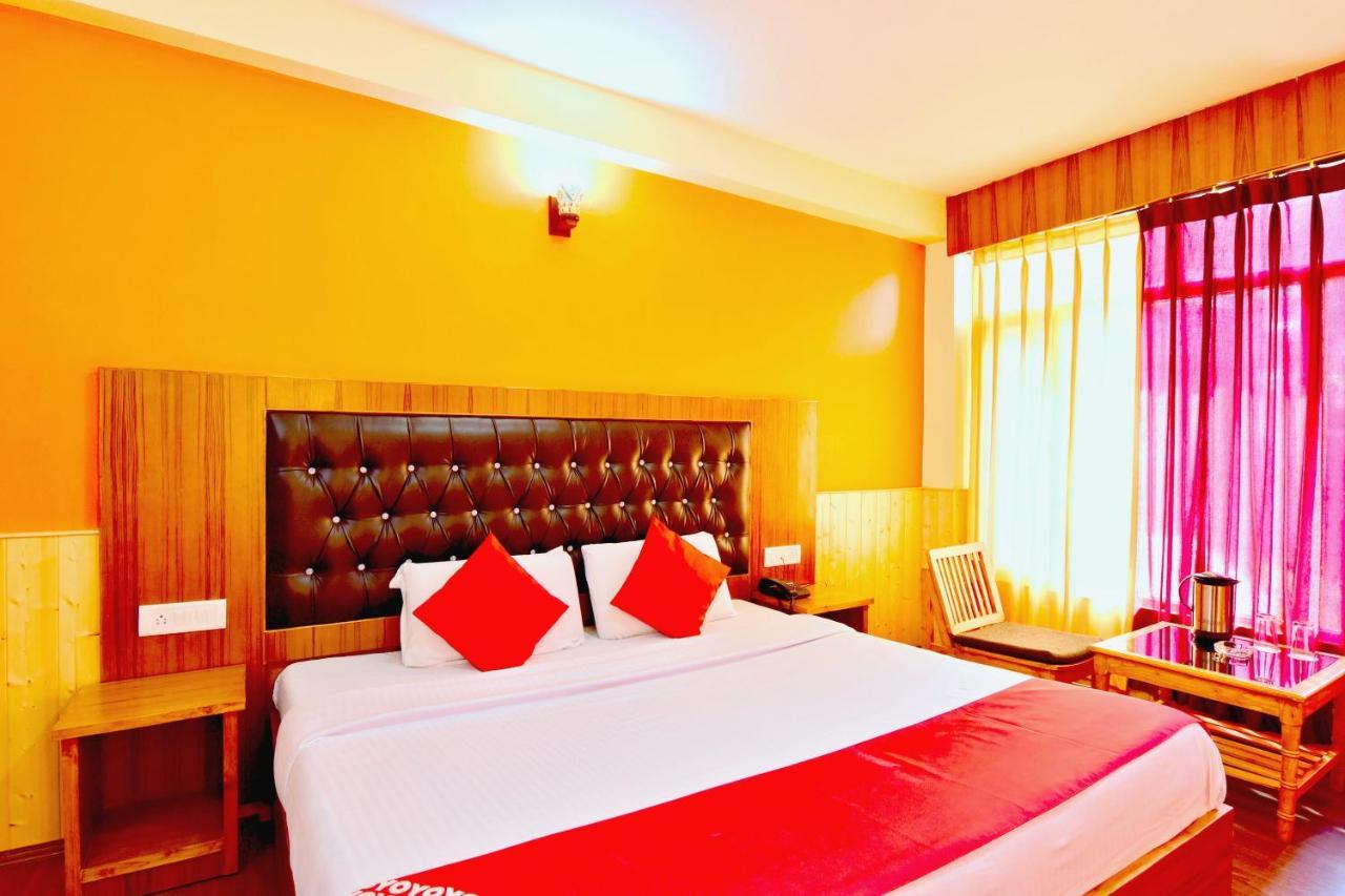 Oyo Flagship 27062 Hotel Green View Manāli Esterno foto