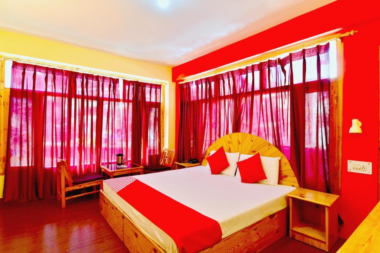 Oyo Flagship 27062 Hotel Green View Manāli Esterno foto