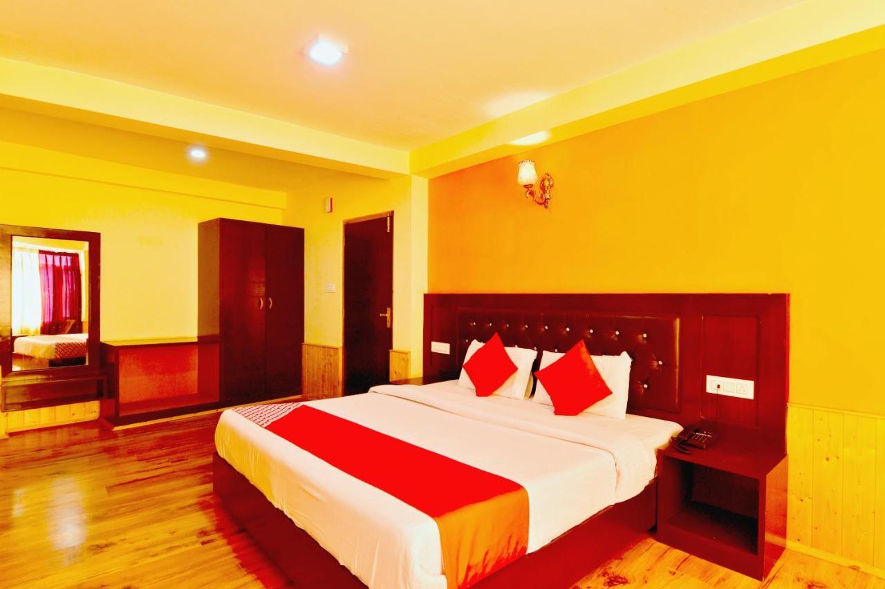 Oyo Flagship 27062 Hotel Green View Manāli Esterno foto