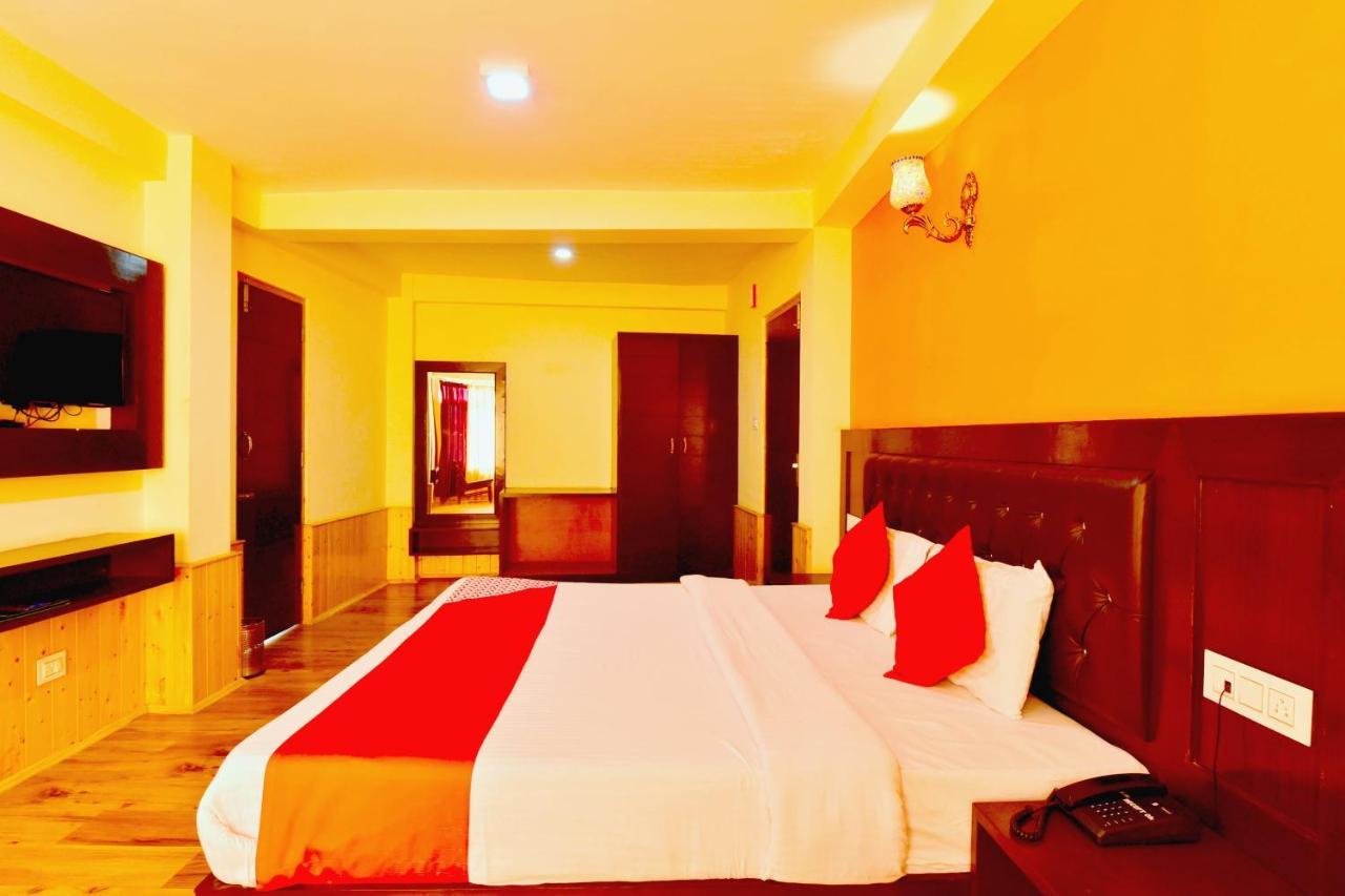 Oyo Flagship 27062 Hotel Green View Manāli Esterno foto